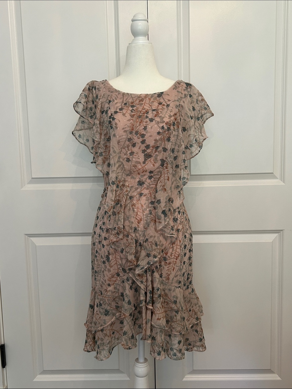 Chelsea & Violet Floral Ruffle Short Sleeve Dress in Blush